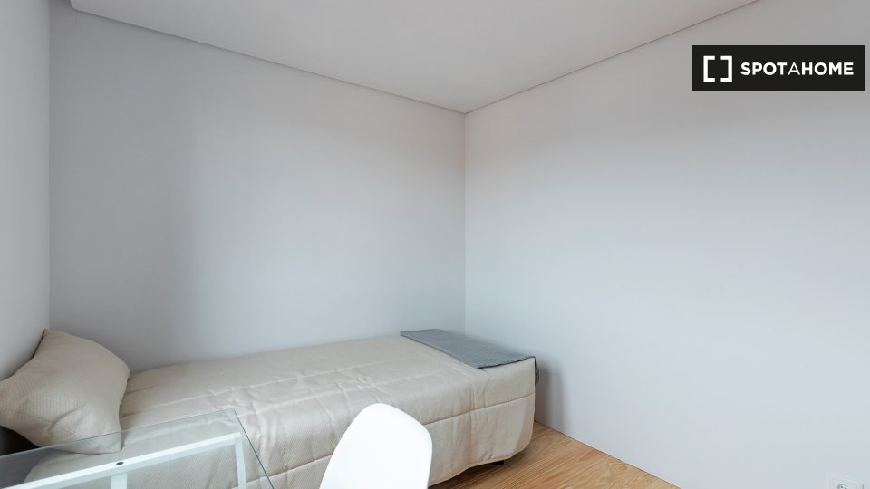 Double room Porto, 9 beds — photo 2