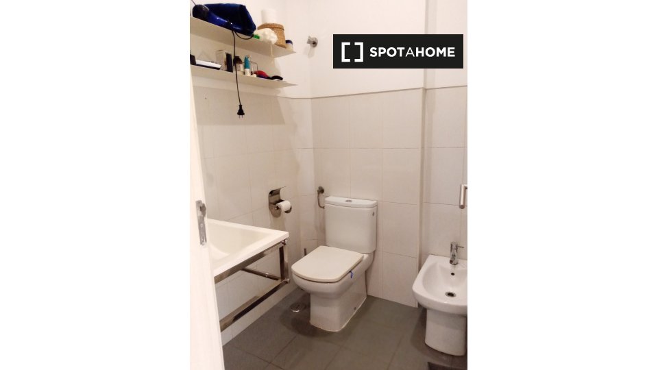 Apartment Lisbon, 2 beds — photo 14