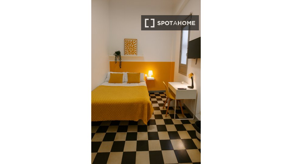 Double room Granada, 6 beds, 160m² — photo 22