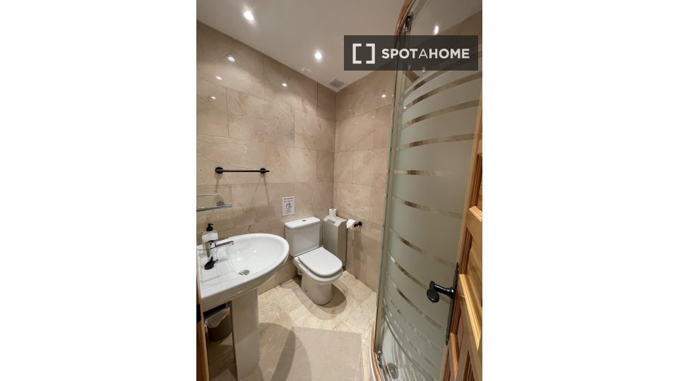 Apartment Alcala_De_Henares, 3 beds, 130m² — photo 6