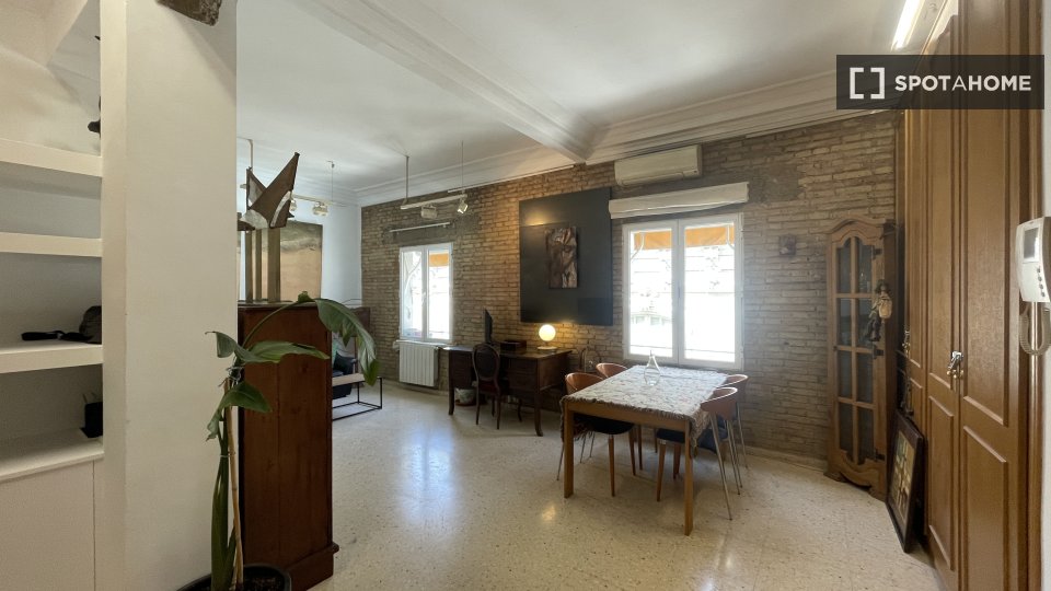 Apartment Valencia, 2 beds, 100m² — photo 4