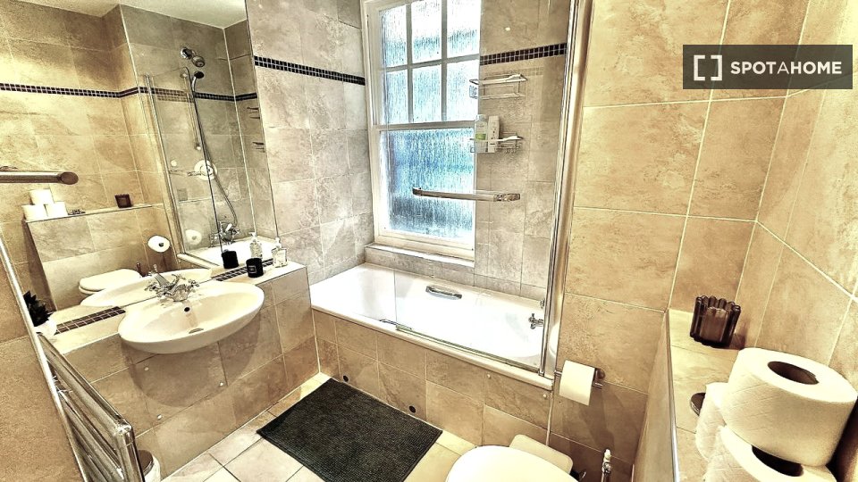 Apartment London, 2 beds — photo 6