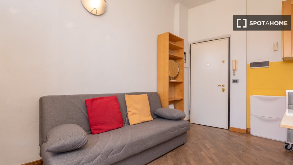 Apartment Milan, 1 bed, 41m² — photo 53