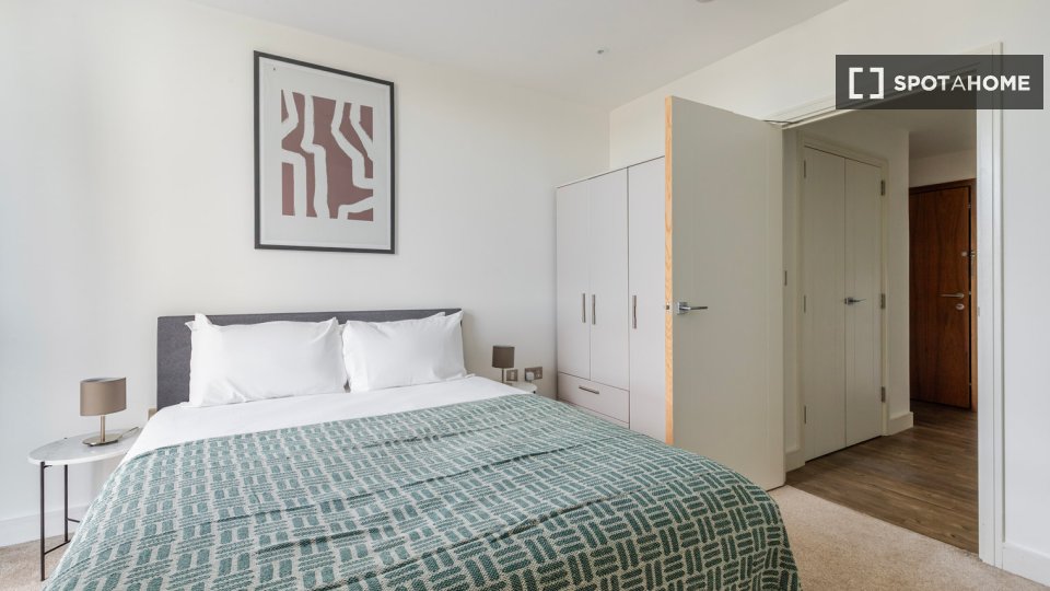 Apartment London, 2 beds — photo 9