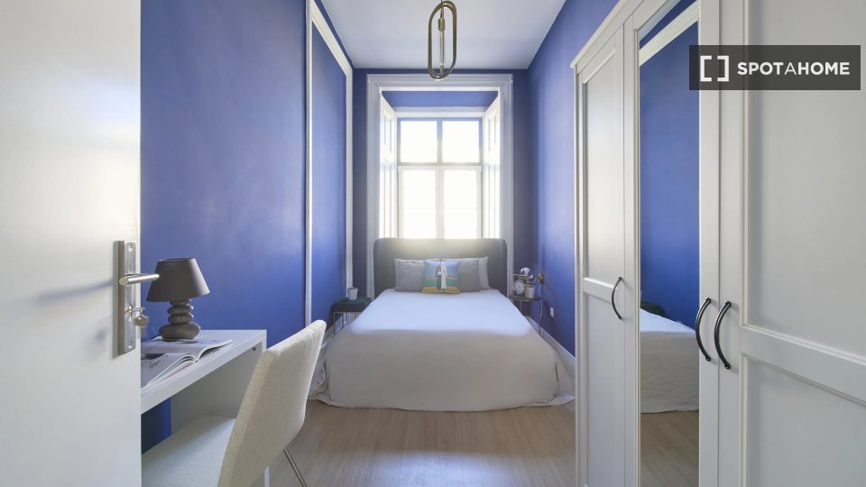 Double room Lisbon, 9 beds — photo 1