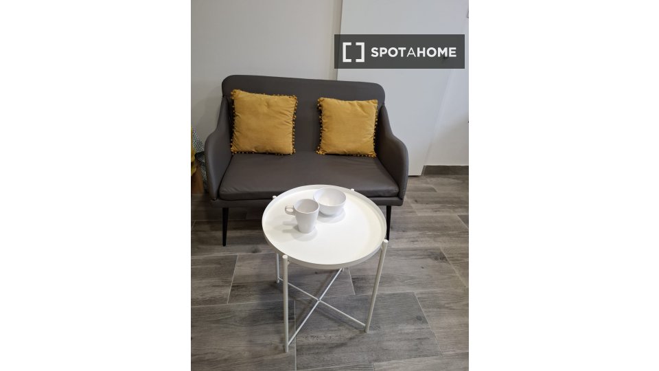 Apartment mono Lisbon, 20m² — photo 27