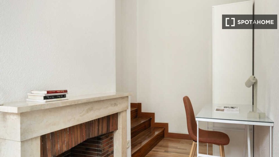 Double room Madrid, 10 beds — photo 29