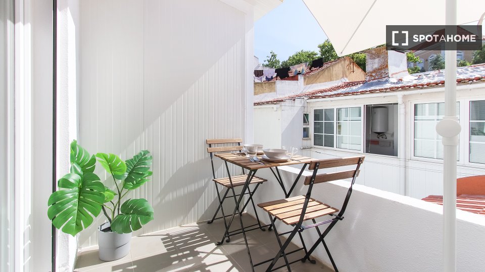 Apartment Lisbon, 2 beds — photo 12