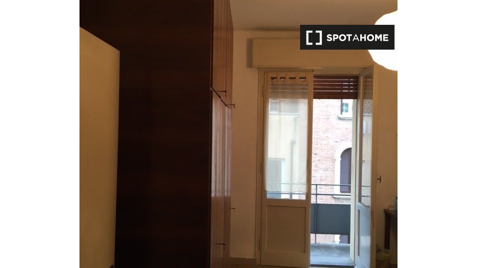 Double room Bologna, 2 beds — photo 6