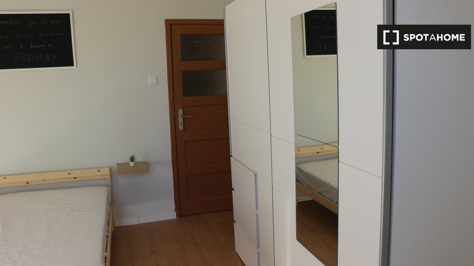 Double room Porto, 6 beds, 300m² — photo 3