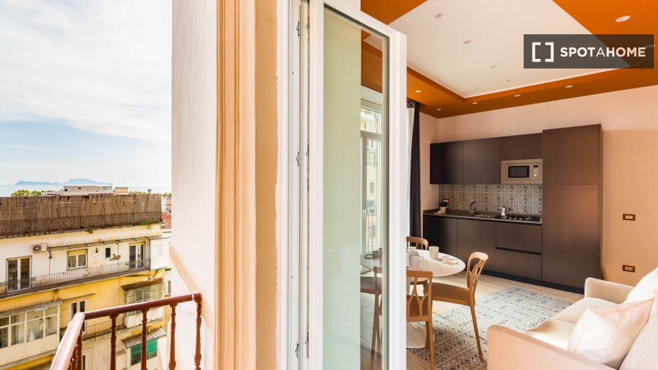 Apartment Naples, 2 beds — photo 5