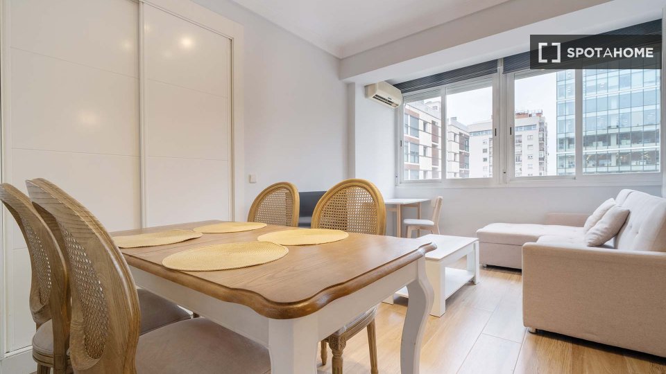 Apartment Madrid, 1 bed — photo 32