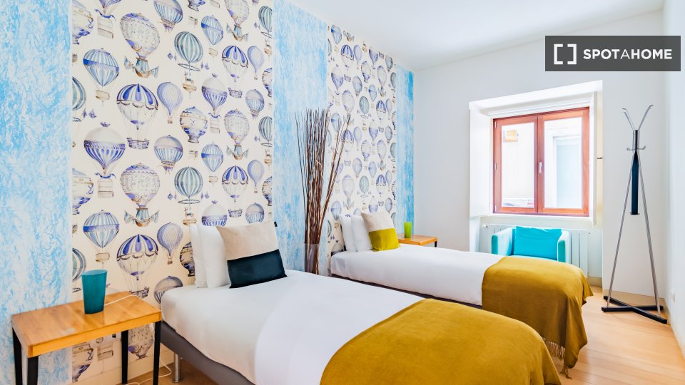 Apartment Lisbon, 3 beds — photo 16