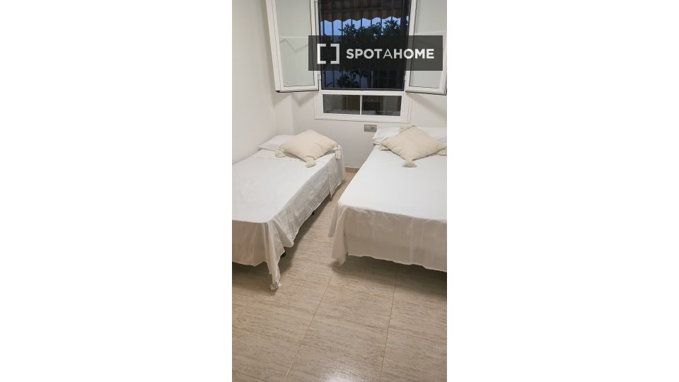 Apartment Almeria, 2 beds, 50m² — photo 11