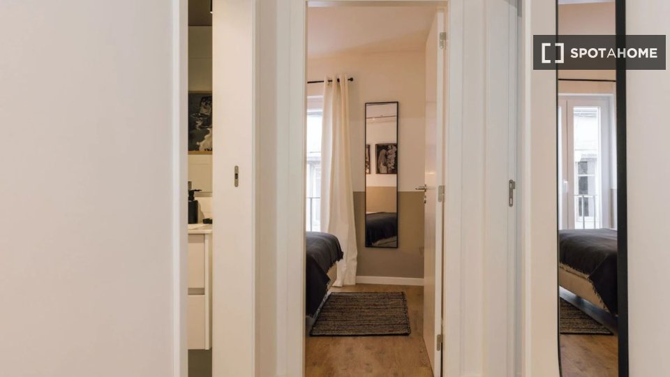 Apartment Lisbon, 2 beds — photo 10