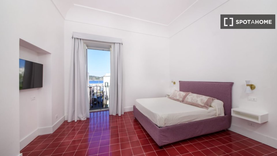 Apartment Naples, 2 beds, 70m² — photo 9