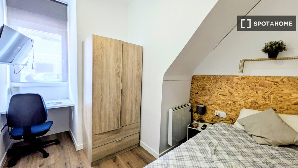 Habitación en piso compartido en alquiler en Moncada, Valencia.