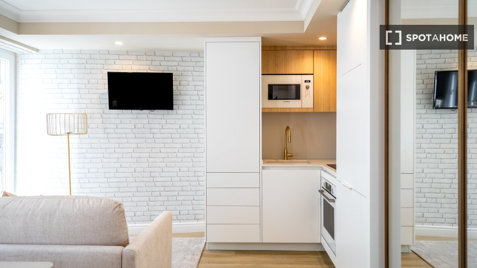 Apartment mono Lisbon — photo 4
