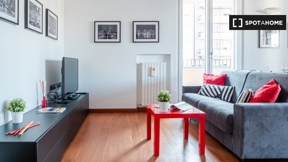 Apartment Milan, 1 bed, 80m² — photo 1
