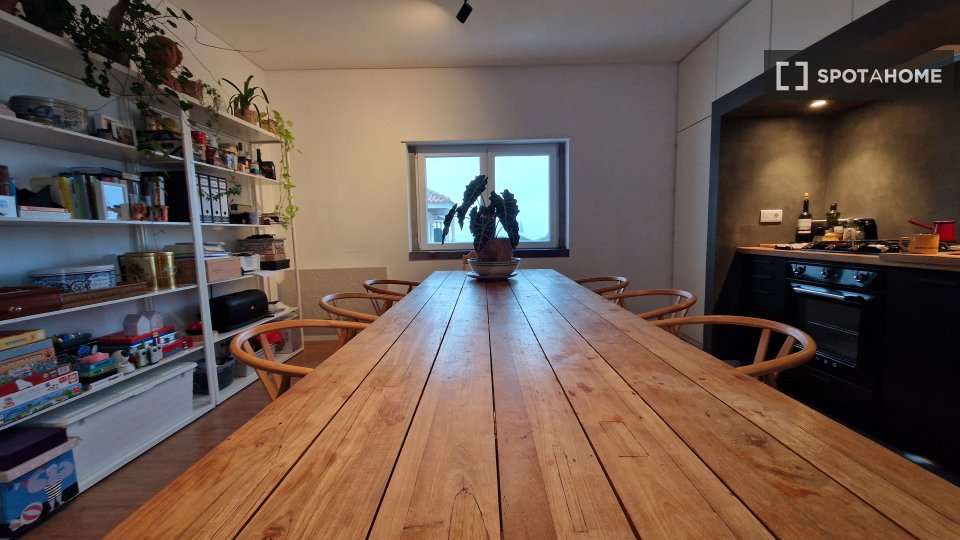 Apartment Lisbon, 2 beds, 100m² — photo 5