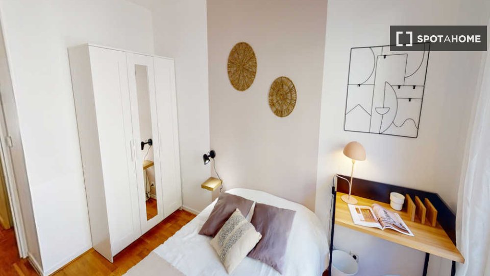 Double room Paris, 4 beds, 90m² — photo 11