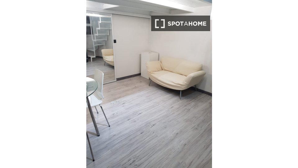 Apartment mono Milan — photo 8