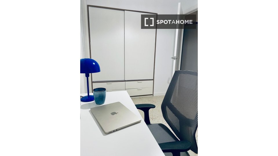 Apartment Barcelona, 2 beds, 60m² — photo 12
