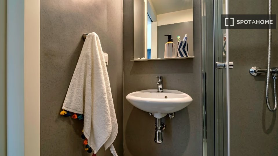 Double room Porto, 1 bed — photo 6
