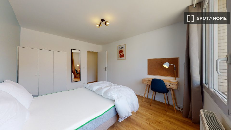 Double room Paris, 4 beds — photo 6