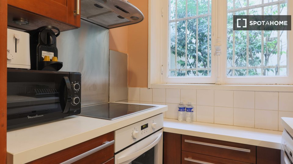 Apartment Paris, 2 beds, 75m² — photo 13