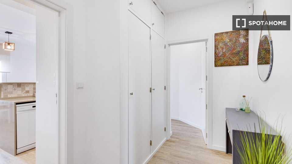 Apartment Lisbon, 2 beds — photo 14