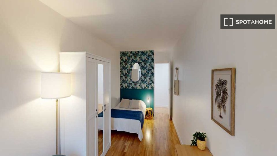 Double room Paris, 5 beds, 100m² — photo 18