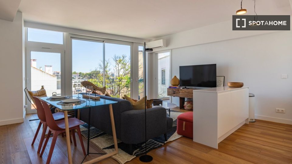 Apartment Lisbon, 3 beds — photo 14