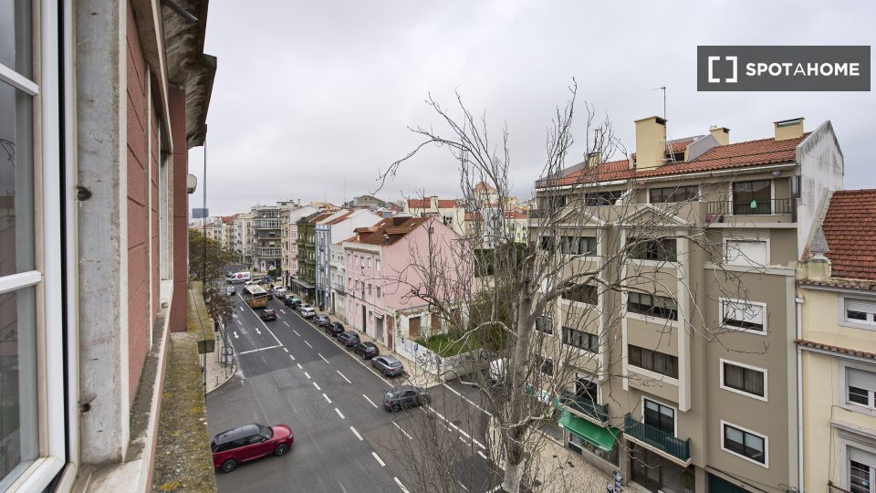 Double room Lisbon, 9 beds — photo 12