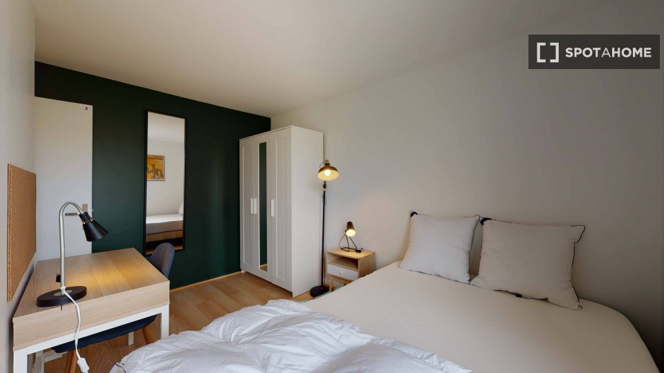 Double room Paris, 18 beds — photo 21