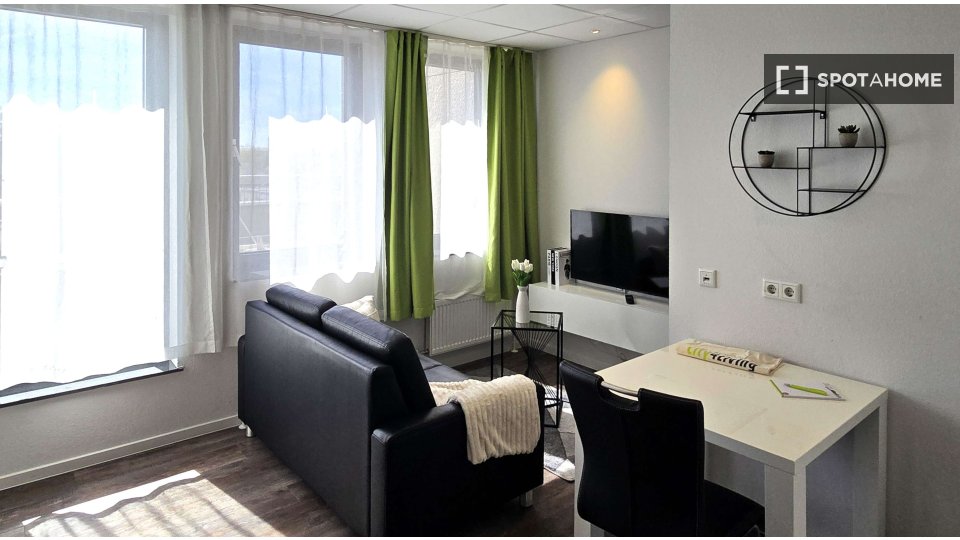 Apartment Frankfurt, 1 bed, 29m² — photo 7