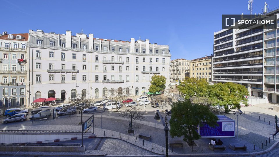 Double room Lisbon, 9 beds — photo 18