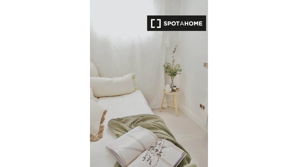 Apartment Madrid, 2 beds, 54m² — photo 12