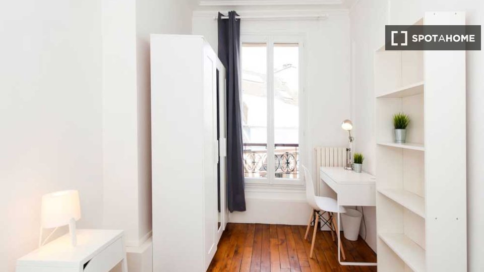 Double room Paris, 4 beds, 70m² — photo 22