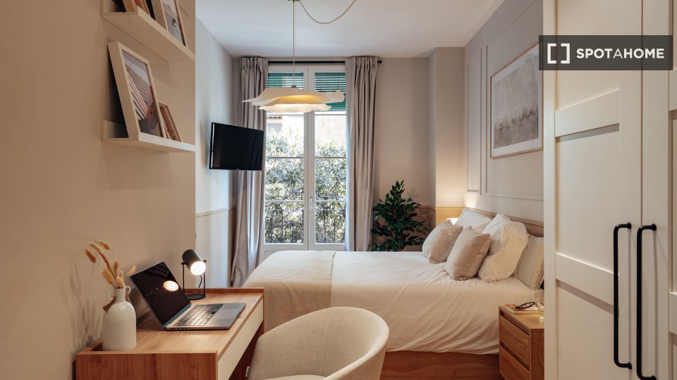 Apartment Barcelona, 1 bed, 60m² — photo 14