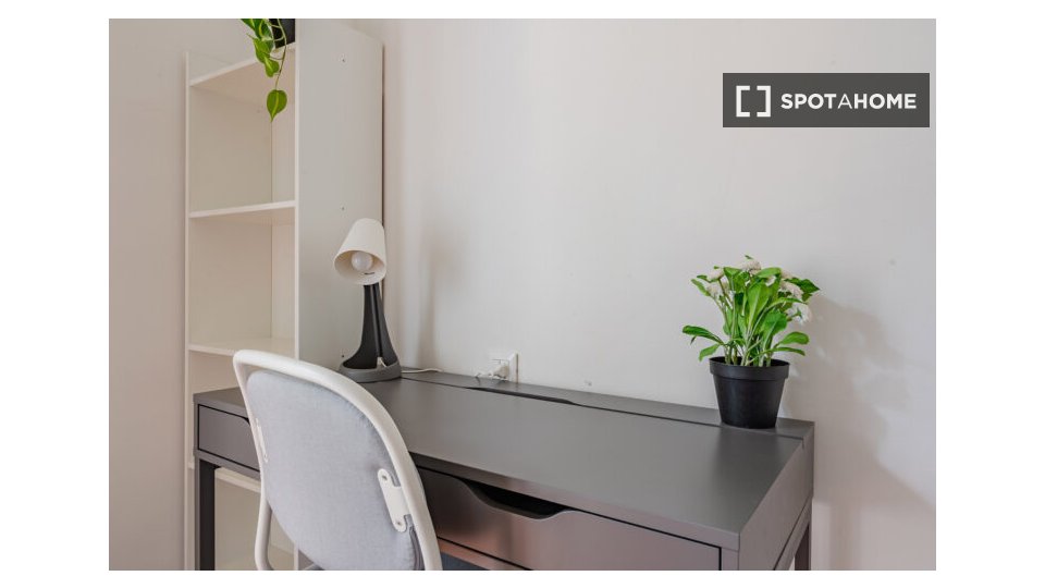 Double room Milan, 3 beds — photo 16