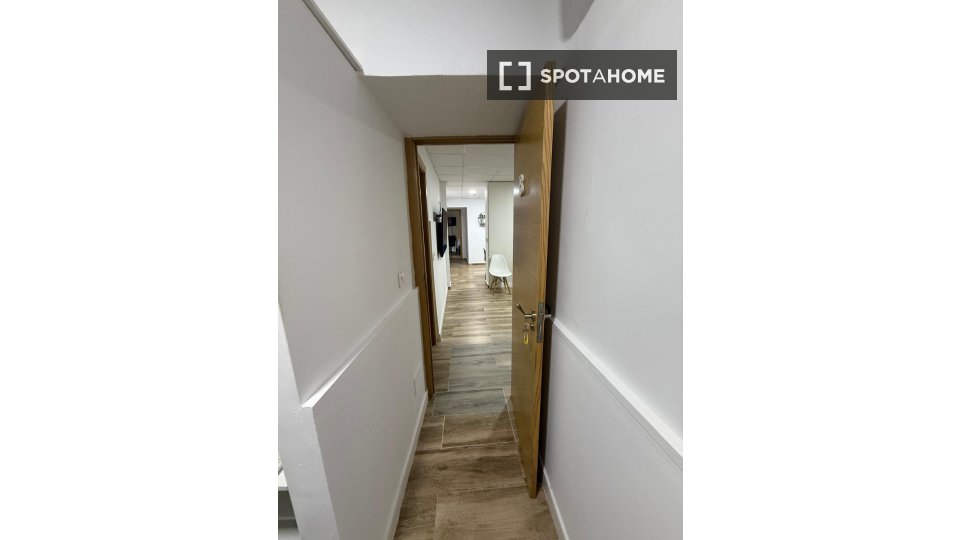 Double room Murcia, 4 beds — photo 20