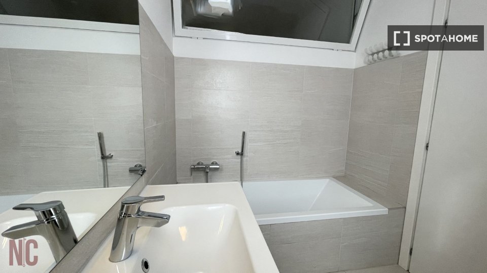 Apartment Milan, 2 beds, 97m² — photo 14