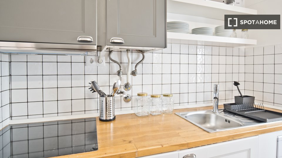 Apartment mono Lisbon, 40m² — photo 3
