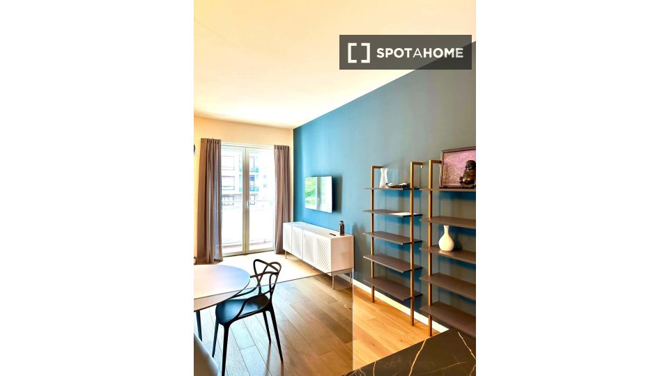 Apartment Milan, 1 bed, 60m² — photo 2