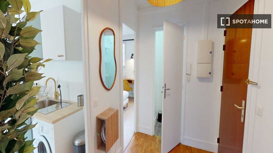 Double room Paris, 6 beds, 90m² — photo 19
