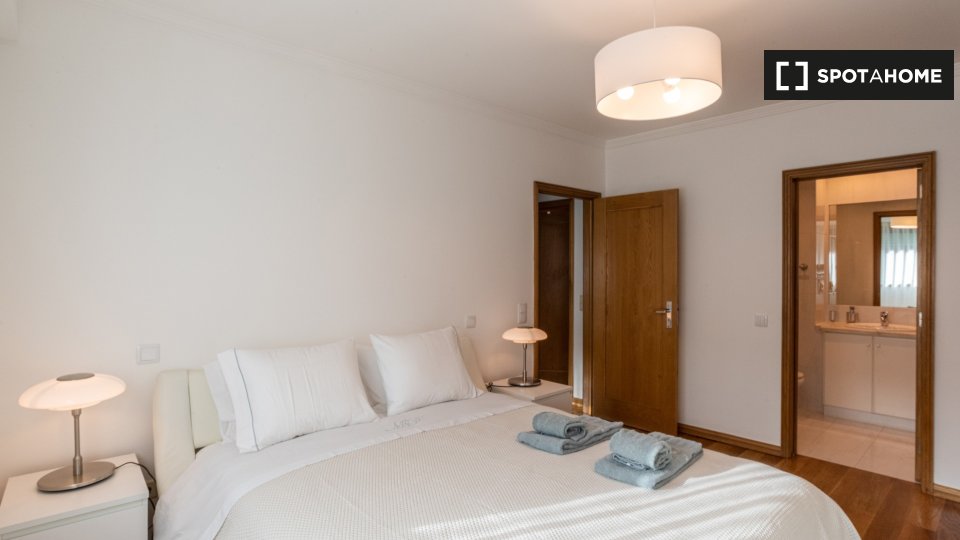 Apartment Porto, 2 beds, 90m² — photo 13