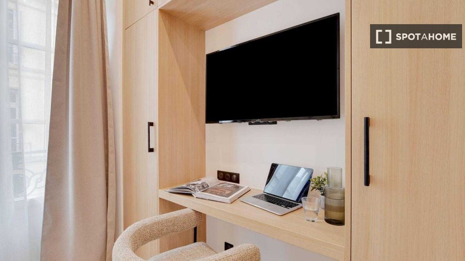 Apartment mono Paris, 14m² — photo 11
