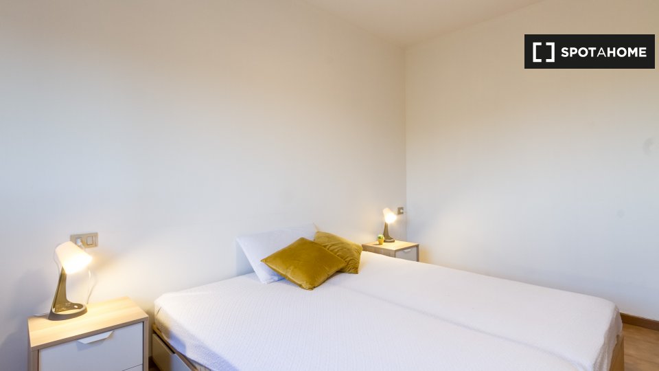 Double room Milan, 3 beds, 75m² — photo 7
