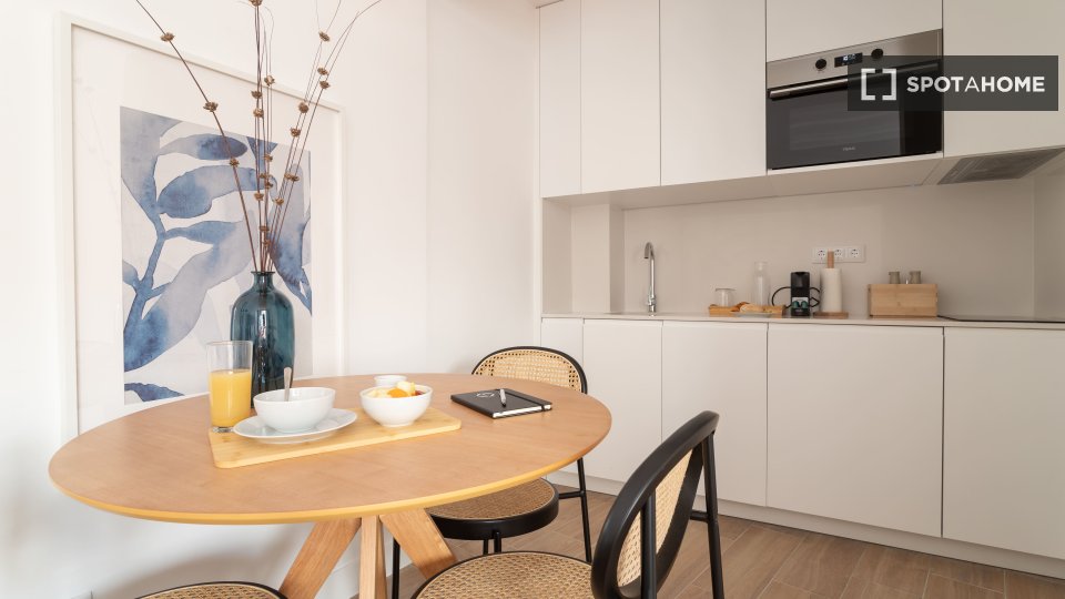 Apartment mono Lisbon, 50m² — photo 9
